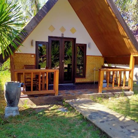 Tunai Cottages 길리메노 외부 사진